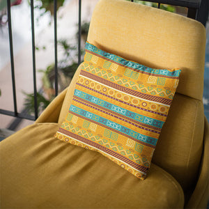 African Art Tiles Pattern Throw Pillow