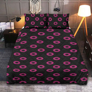 Meloe Beetles Pink Pattern Quilt Bedding