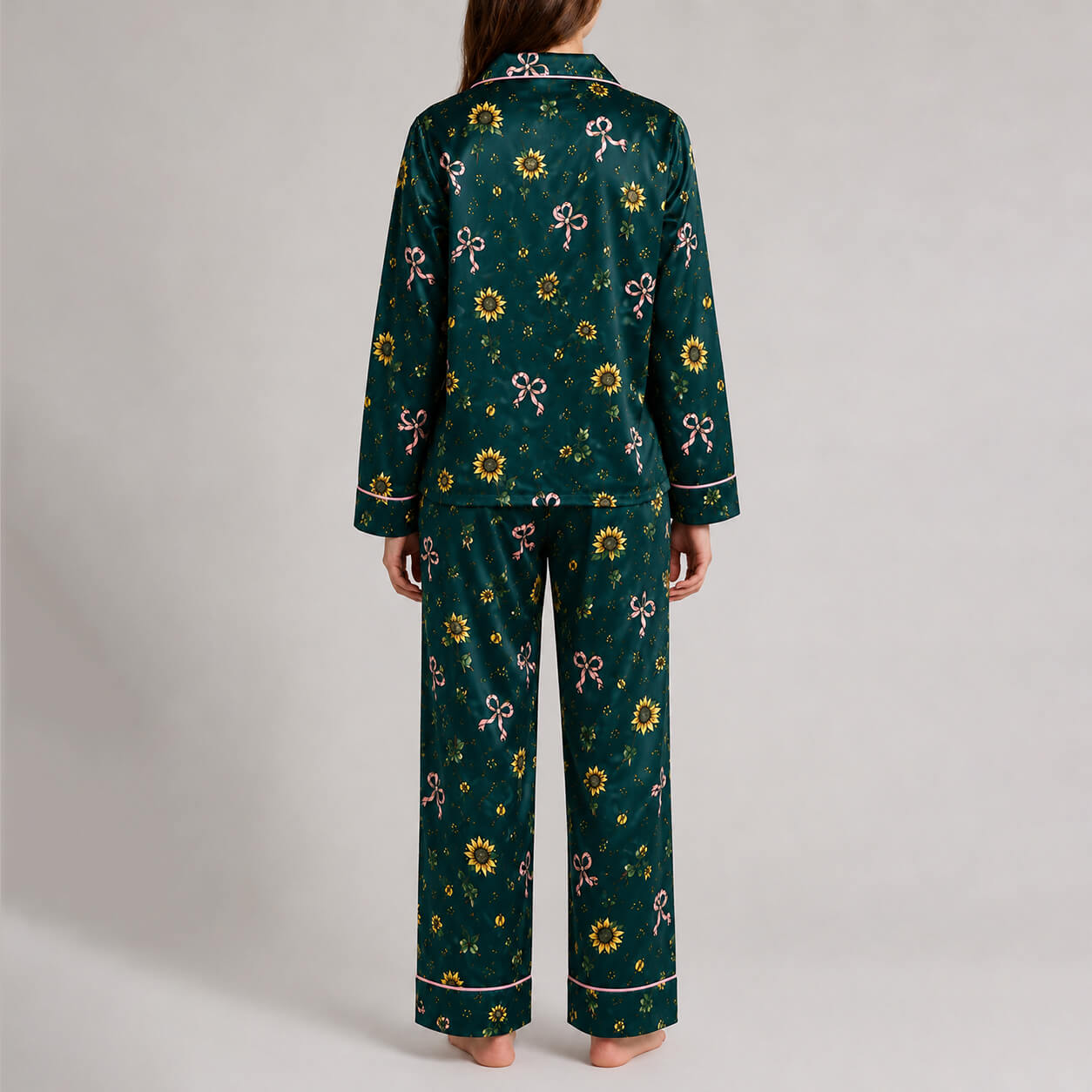Women's Emerald Bloom Satin Pajama Set