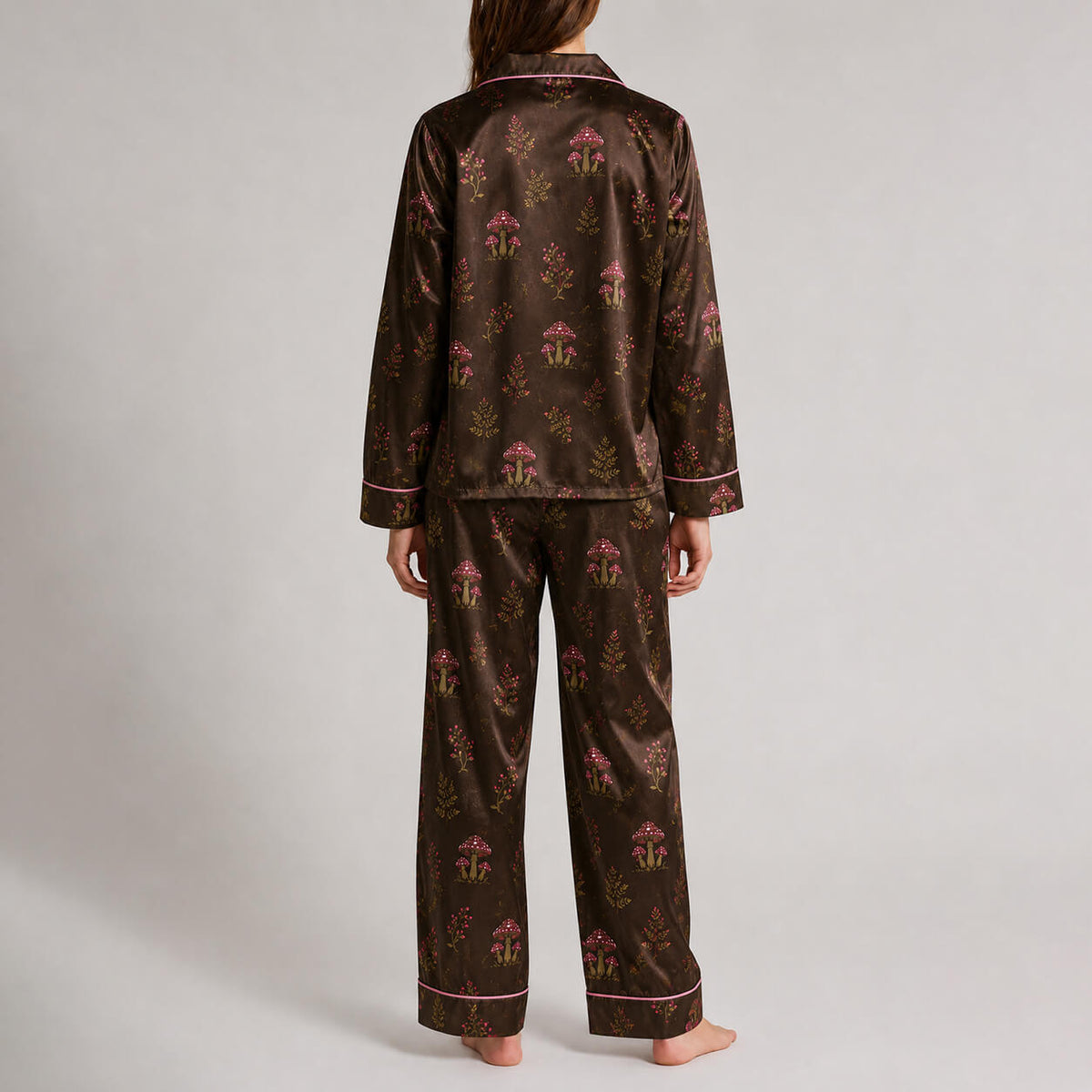 Women's Woodland Toadstool Satin Pajama Set