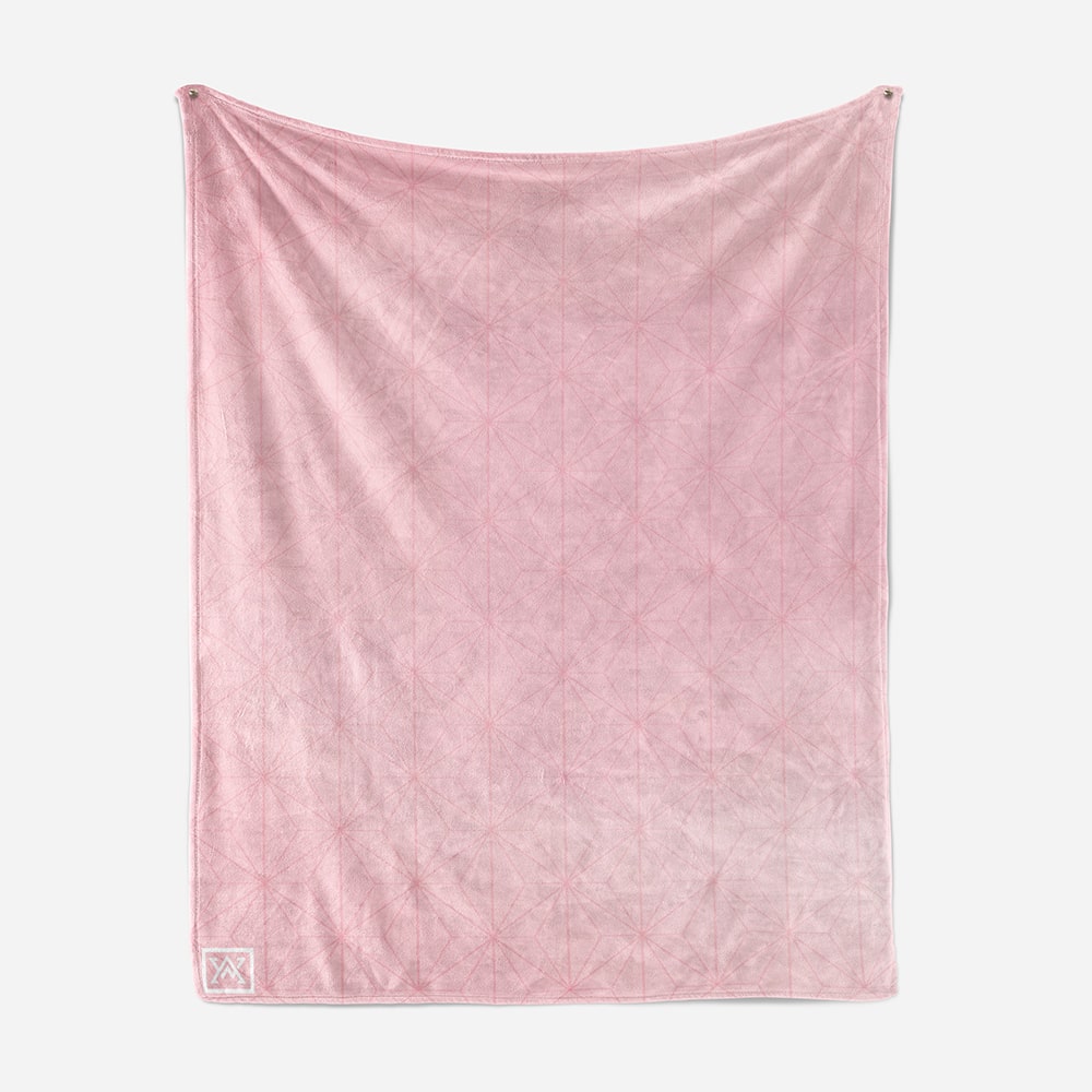 Erabareshi Oni Kawaii Pink Fleece Throw Blanket